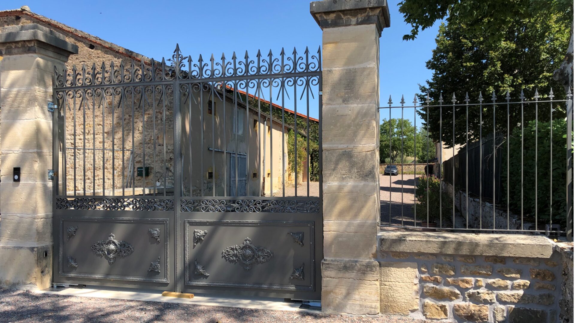 Ferronerie & metallerie Paray-le-Monial- portail