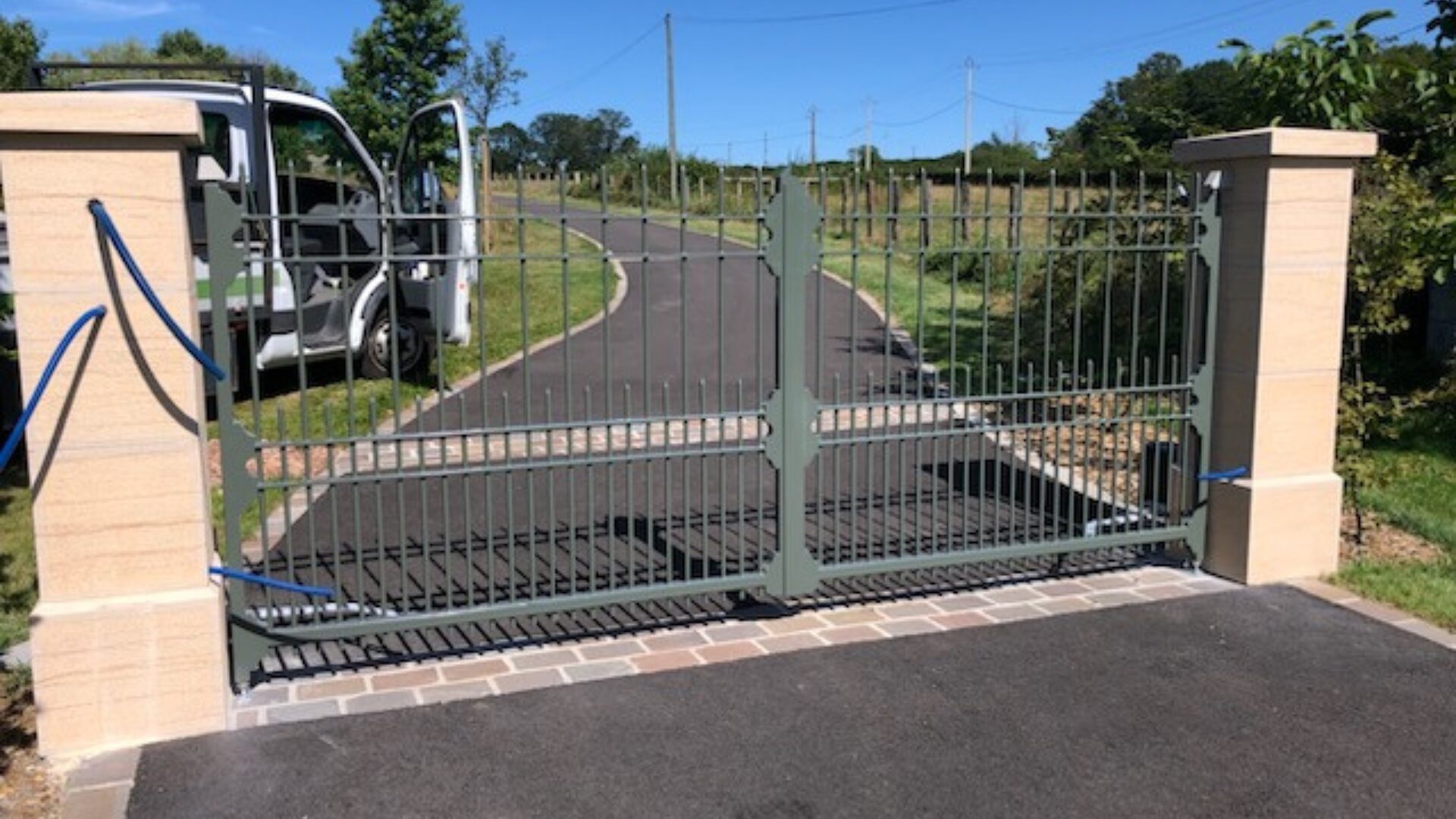 Ferronerie & metallerie Charlieu - portail entrée