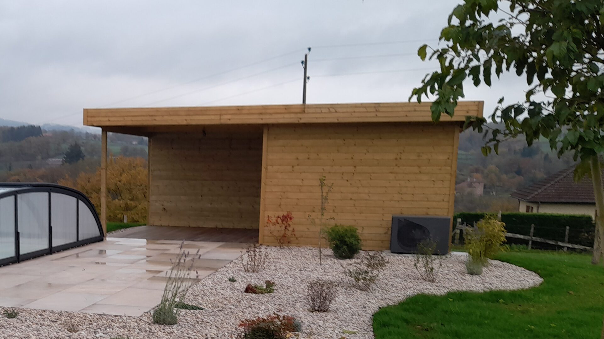 Installation & structure Paray-le-Monial - local piscine hamonieux