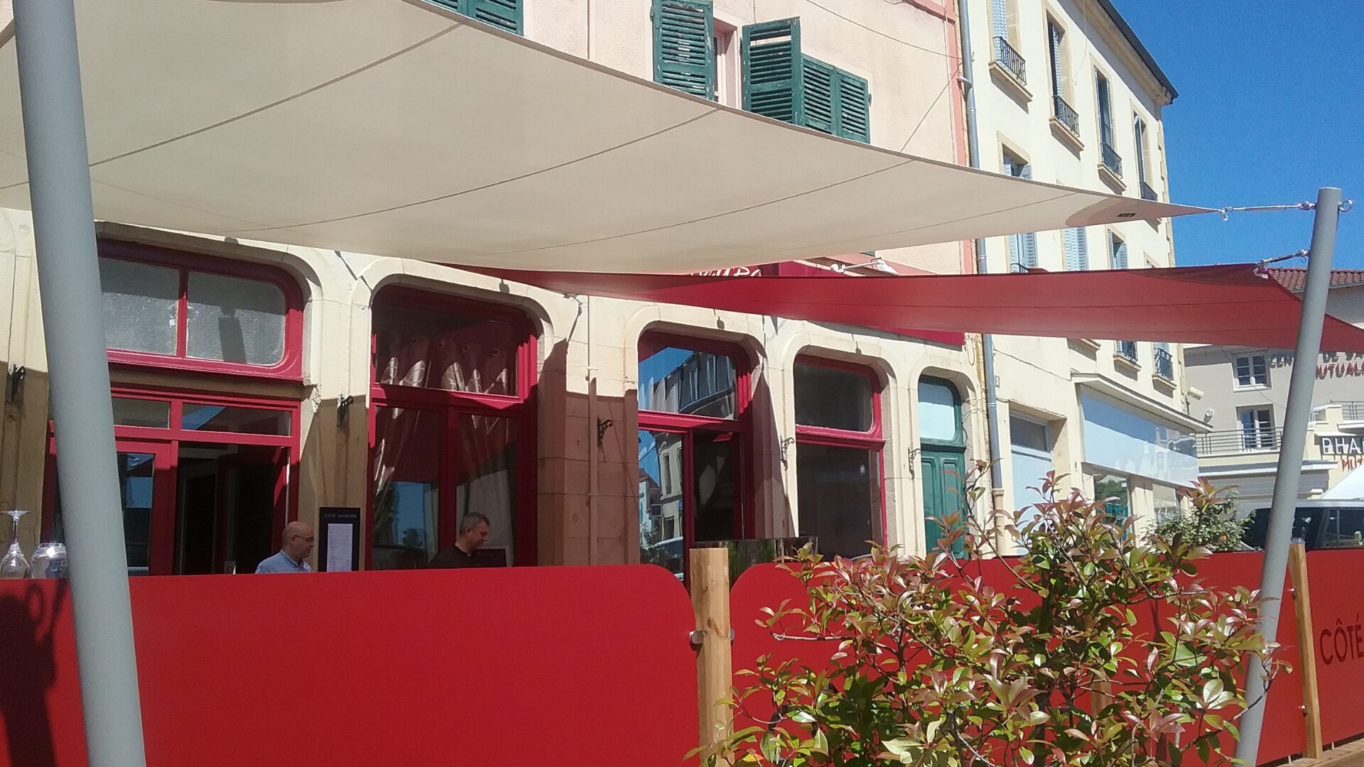 Installation & structure Paray-le-Monial - ombrage